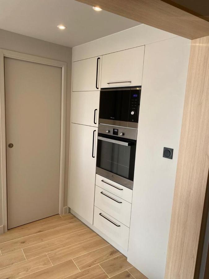 Le Cali, P2 Cabine Dans Une Residence Avec Piscine, Vue Mer Et Parking Prive La Grande Motte Luaran gambar