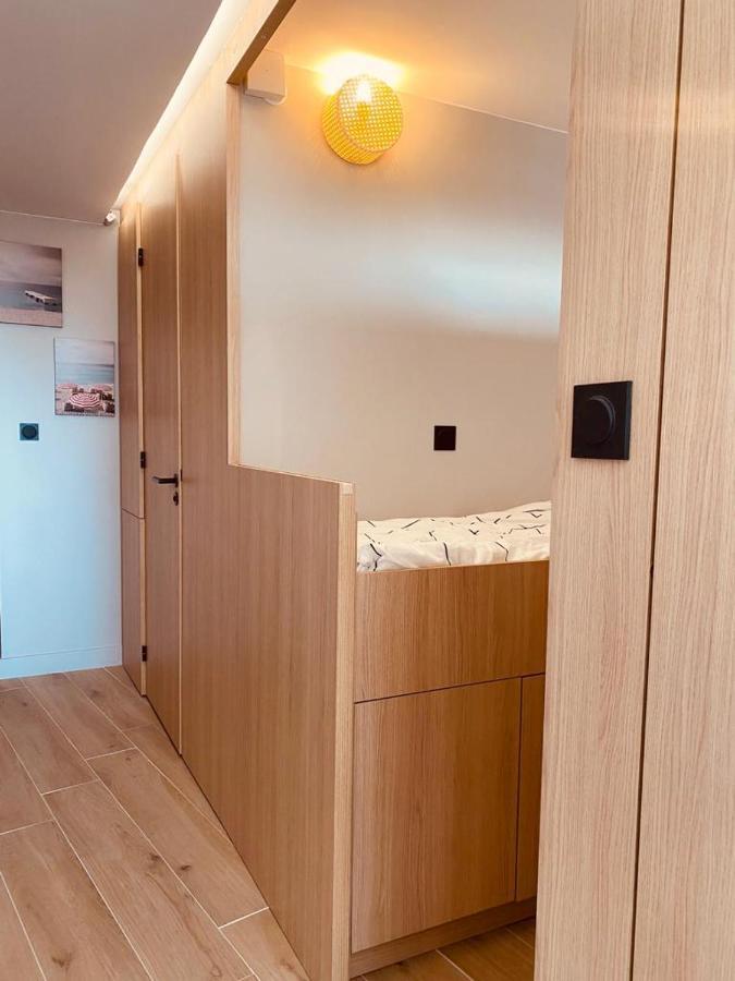 Le Cali, P2 Cabine Dans Une Residence Avec Piscine, Vue Mer Et Parking Prive La Grande Motte Luaran gambar