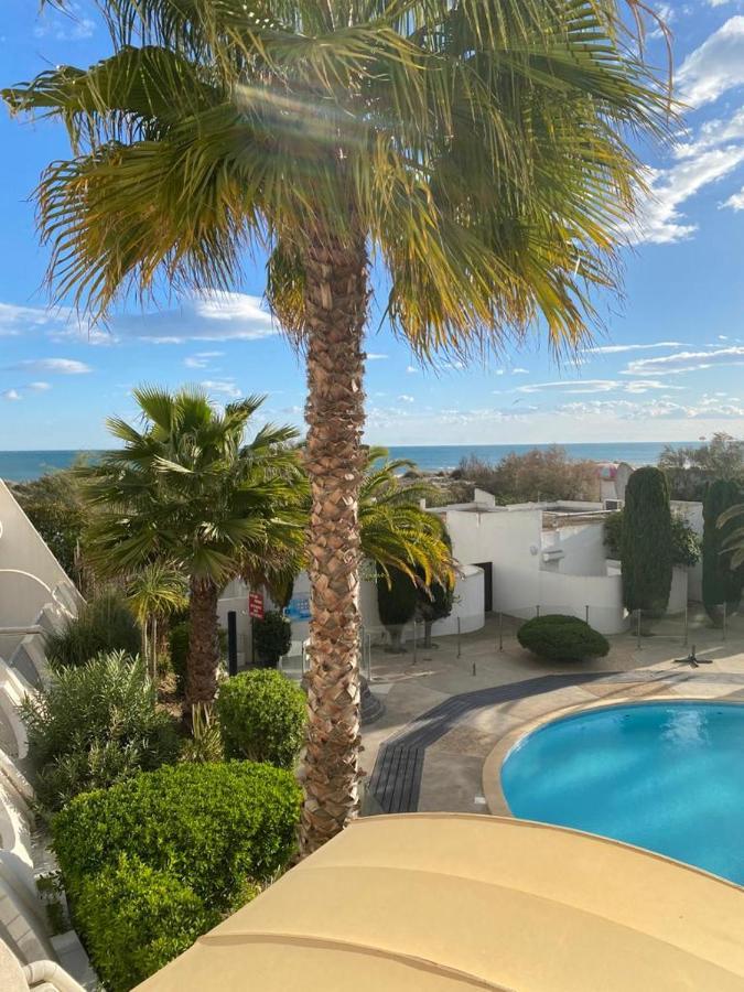 Le Cali, P2 Cabine Dans Une Residence Avec Piscine, Vue Mer Et Parking Prive La Grande Motte Luaran gambar